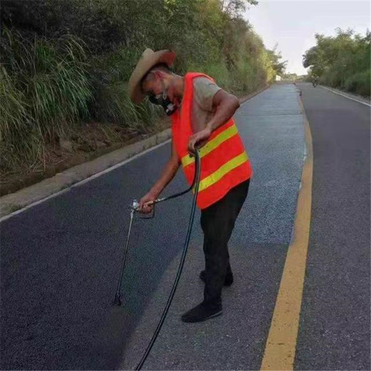 黄南 彩色防滑路面的底涂是保障路面附着力